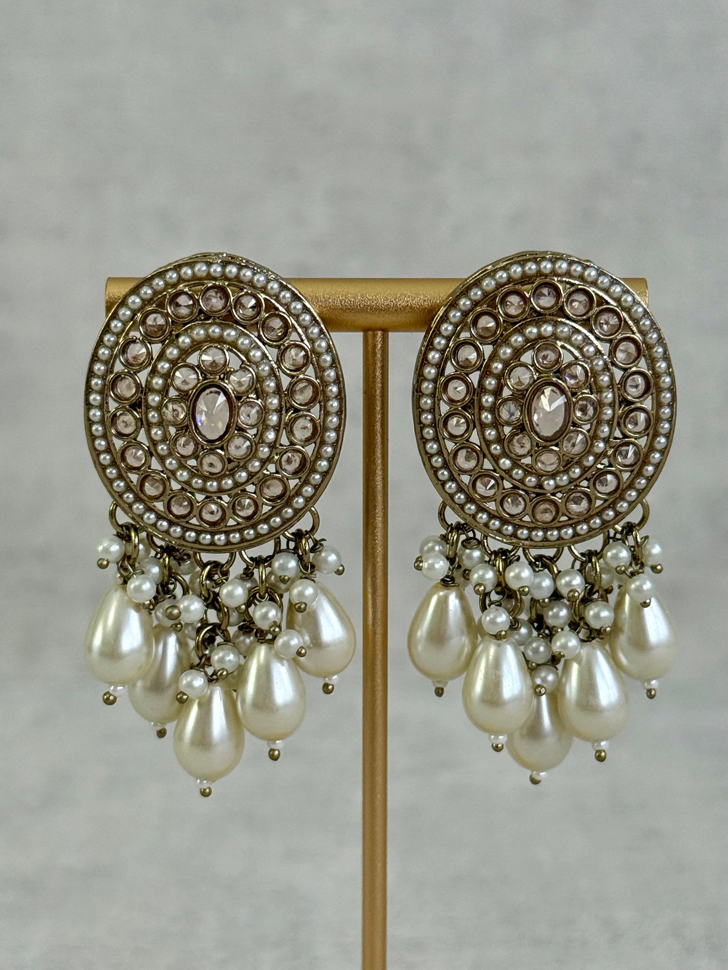 Ayura Designs Aynoor Bloom Circle Earrings – Antique Gold Finish with Mirror-Cut Stones & Pearl Drops