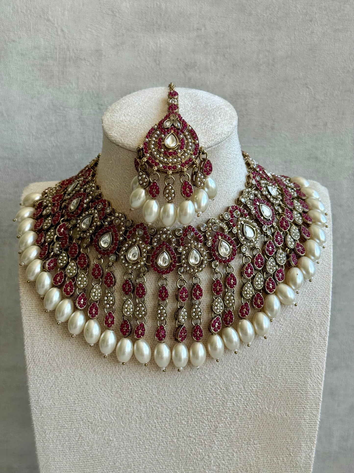 Ayura Designs Riwaayat Set with Necklace, Earrings, Tikka & Passa – Fuchsia Stones, Mirror-Cut Detailing & Ivory Pearl Drops