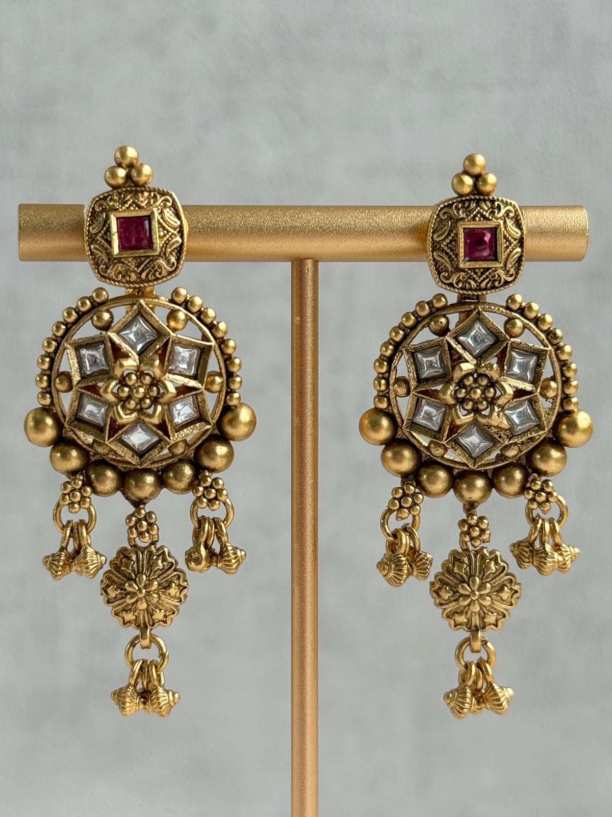 Ayura Designs Kriti Necklace Set with Earrings – Antique Gold Multicolour Kundan Design with Pearls & Ghungroo Detailing