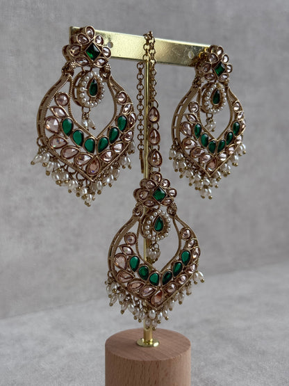 Ayura Designs Damini Tikka Set – Mirror-Cut Kundan Earrings & Tikka with Emerald Green Enamel and Pearl Detailing
