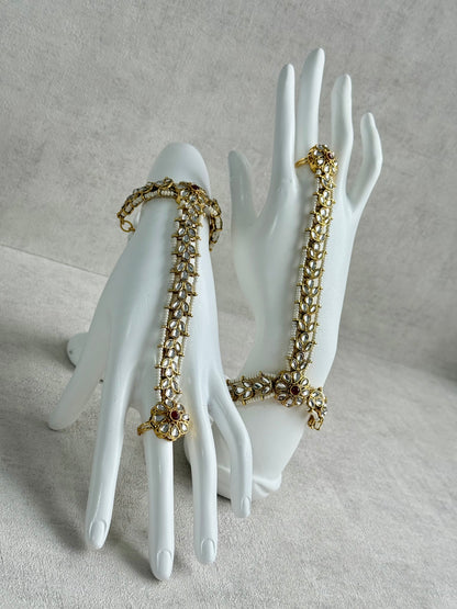 Ayura Designs Ruya Haathphool – Mirror-Cut Stones with Ruby Accents & Pearl Detailing