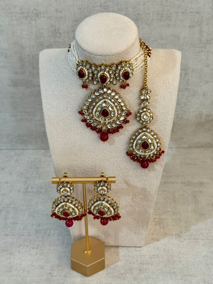 Ayura Designs Tehreem Set with Necklace, Earrings & Tikka – Mirror-Cut Stones, Fuchsia Beads & Antique Gold Finish