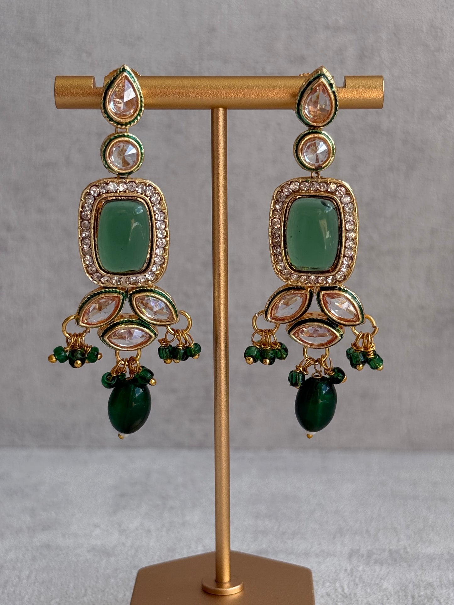 Ayura Designs Raaz Set with Necklace & Earrings – Emerald Green Stones, Kundan Detailing & Antique Gold Finish