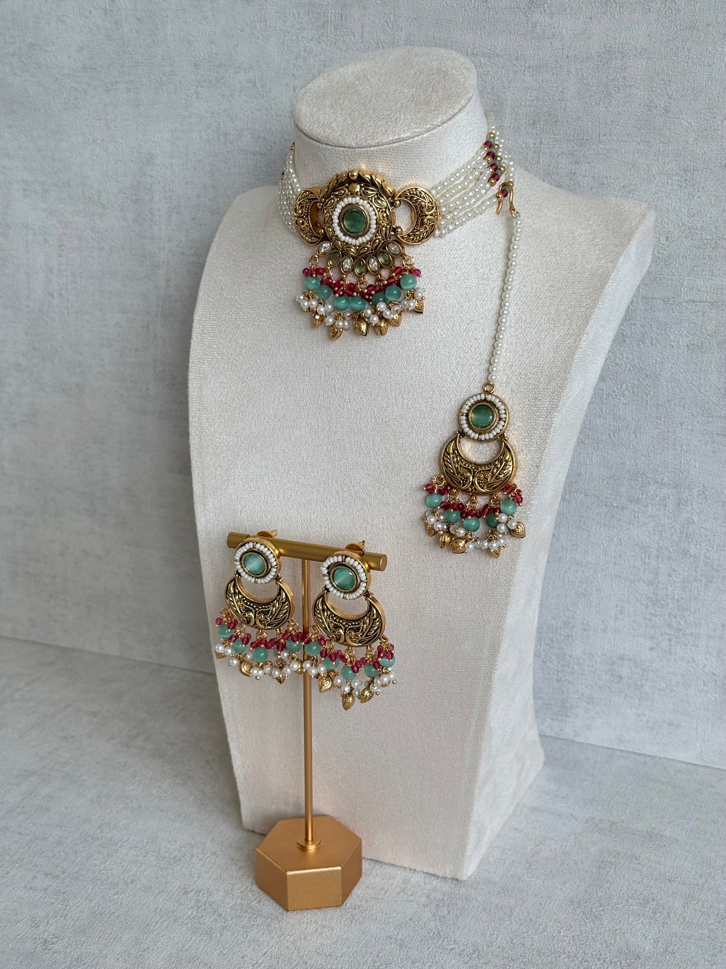 Ayura Designs Mehr Choker Set with Earrings & Tikka – Mint Green Stones, Ruby Pink Beads, Pearl Strands & Antique Gold Finish