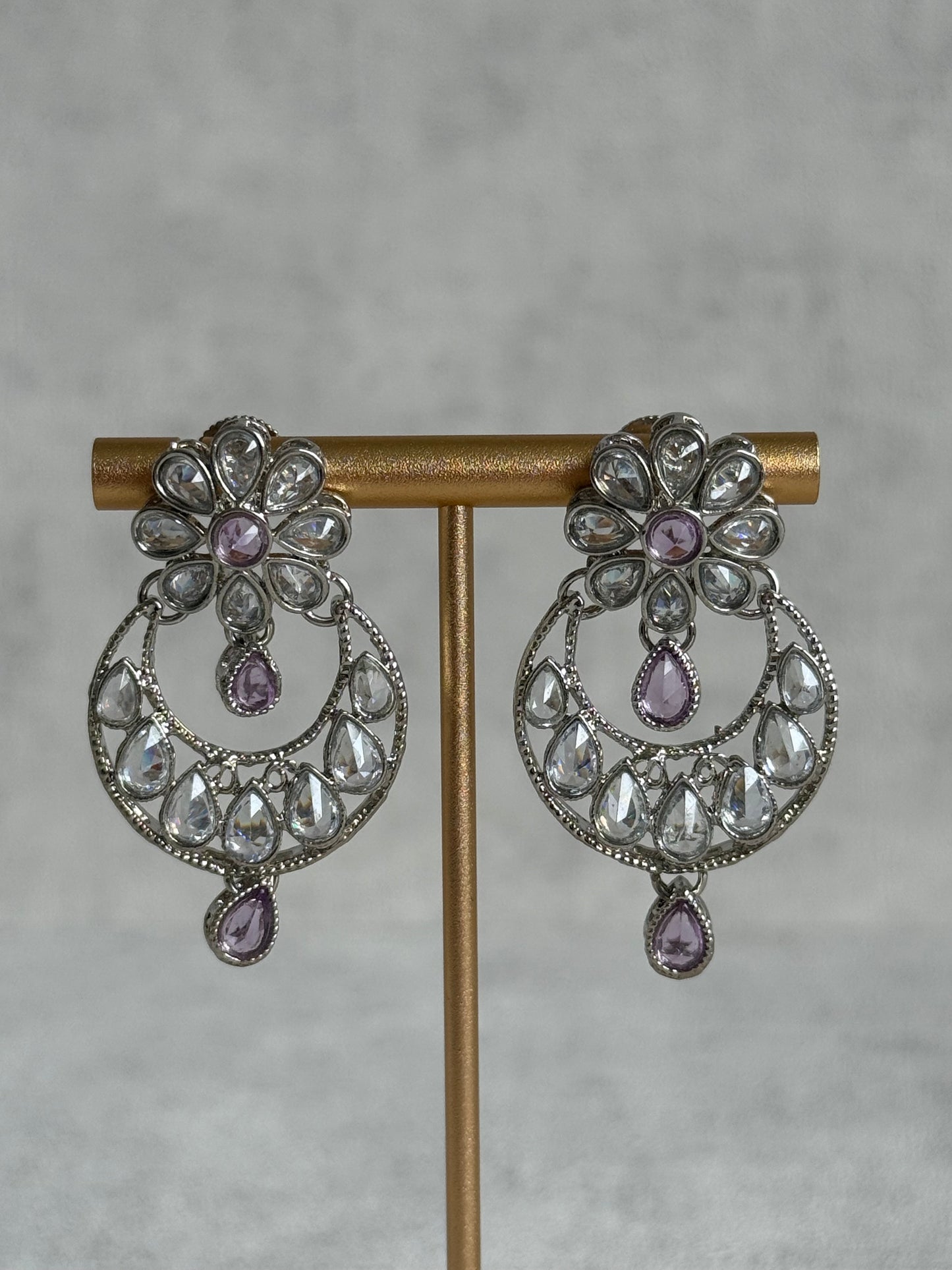 Ayura Designs Qirat Set with Earrings & Tikka – Soft Lilac Stones, Mirror-Cut Detailing & Silver Finish