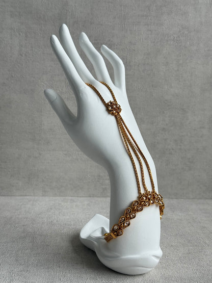 Ayura Designs Paru Haathphool – Single Hand Ornament with Kundan Detailing & Gold Finish