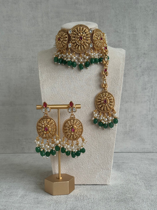 Ayura Designs Tanveer Choker Set with Earrings & Tikka – Antique Gold with Mirror-Cut Stones & Emerald Green Beads