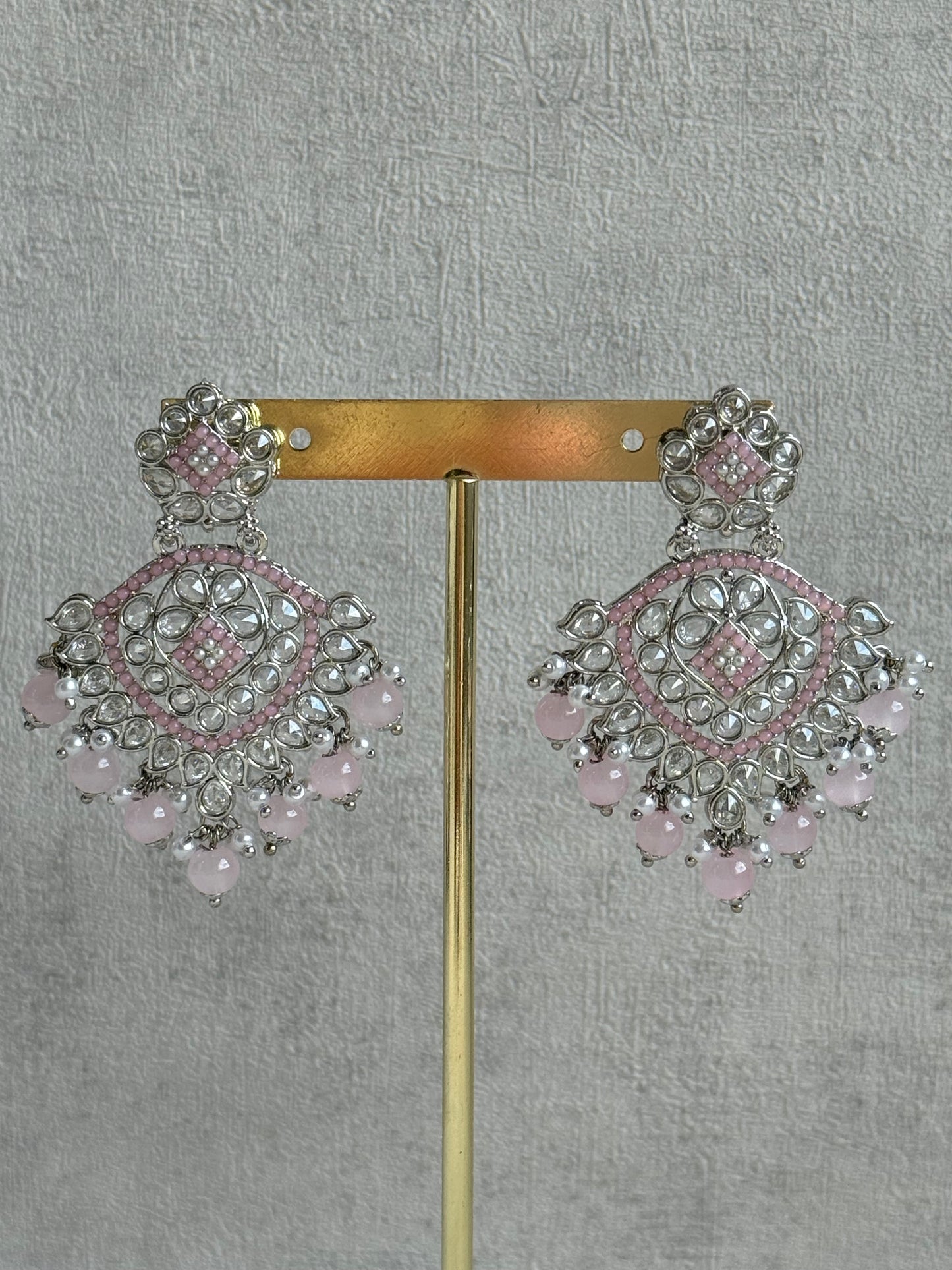 Ayura Designs Kanika Set – Necklace, Earrings & Tikka with Blush Pink Beads, Mirror-Cut Stones & Silver Finish
