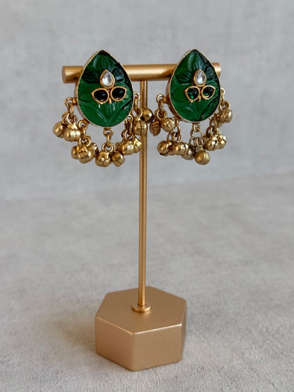 Ayura Designs Aykai Earrings – Emerald Green Carved Teardrop Stud Earrings with Clear Kundan Stones and Gold Ghungroo Drops