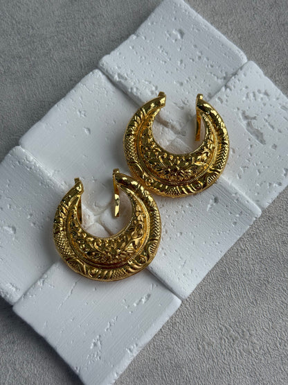 Ayura Designs Reeva Hair Pins – Embossed Crescent Moon Design & Gold Finish