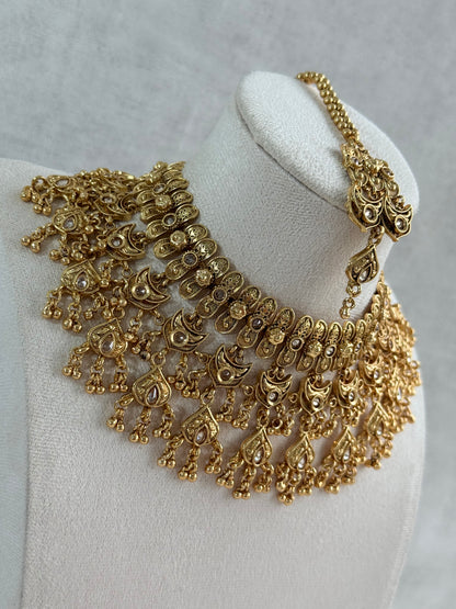 Ayura Designs Sifat Bridal Set with Earrings & Tikka – Antique Gold Kundan Waterfall Design with Paisley & Ghungroo Drops