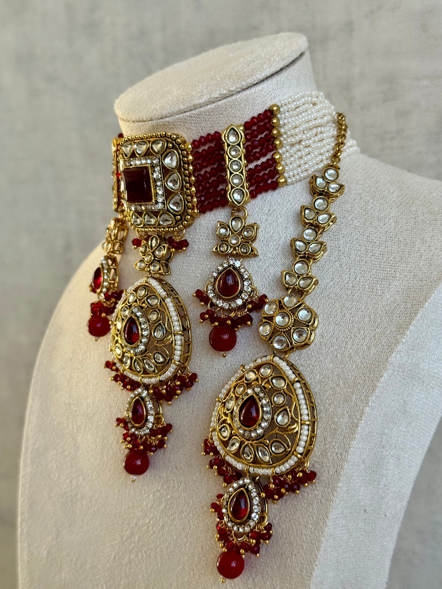 Ayura Designs Zarmeen Choker Set with Earrings & Tikka – Mirror-Cut Stones, Antique Gold Finish and Ruby Red Beads