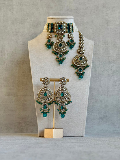 Ayura Designs Zarmeen Choker Set with Earrings & Tikka – Mirror-Cut Stones, Antique Gold Finish and Teal Green Beads