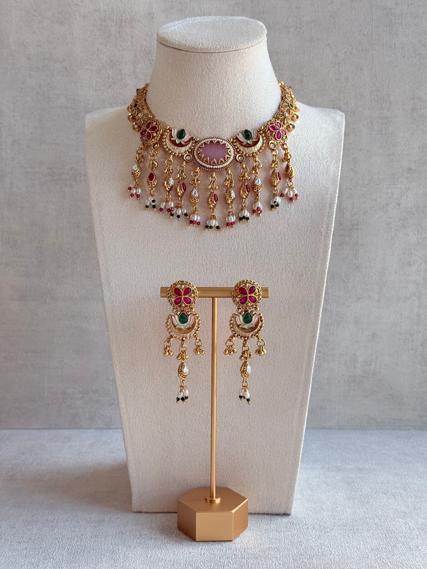 Ayura Designs Aavya Necklace Set – Blush Pink & Emerald Green Kundan Meenakari Design