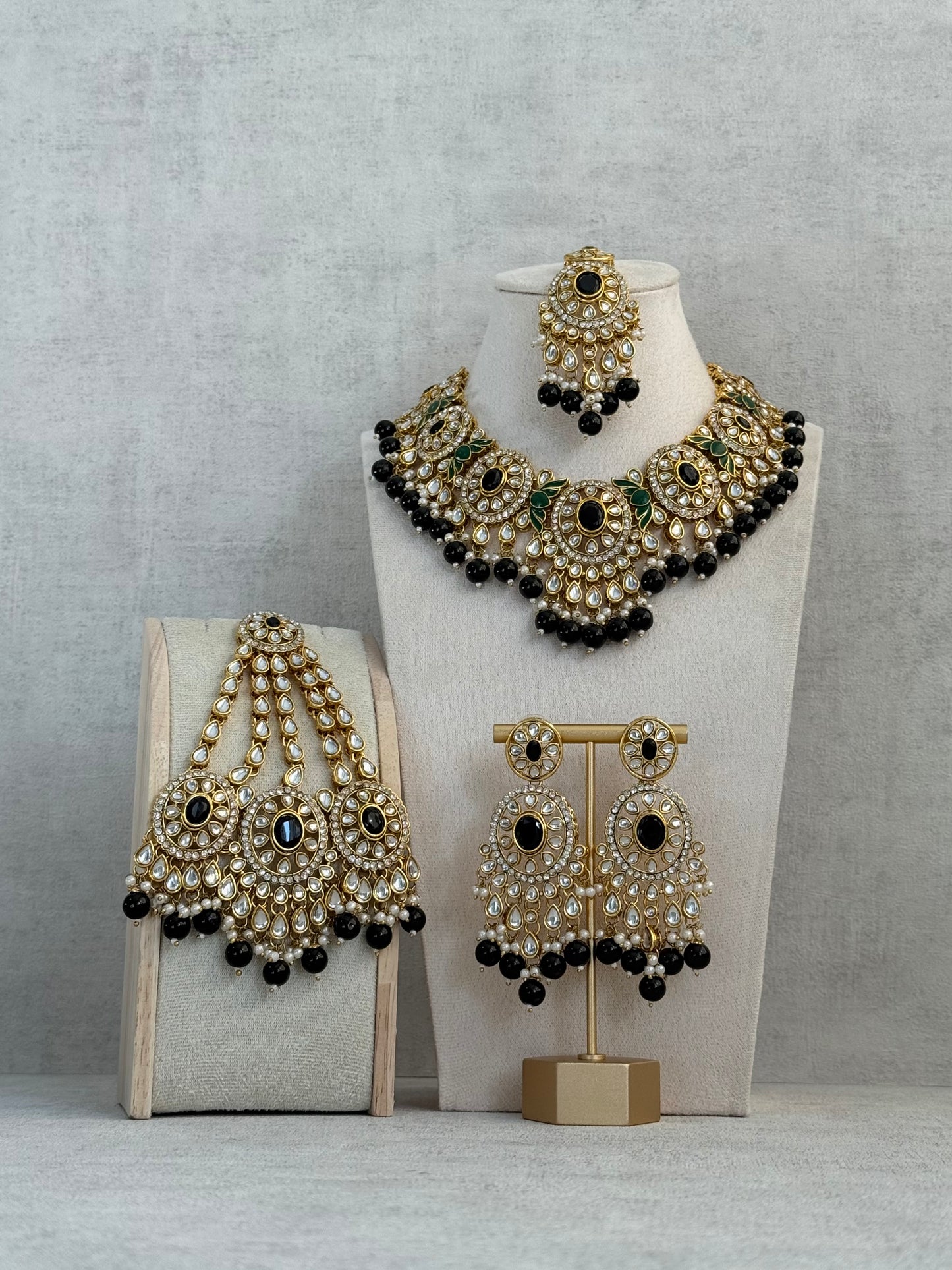 Ayura Designs Zara Set with Necklace, Earrings, Tikka & Passa – Antique Gold with Kundan Detailing & Black Beads