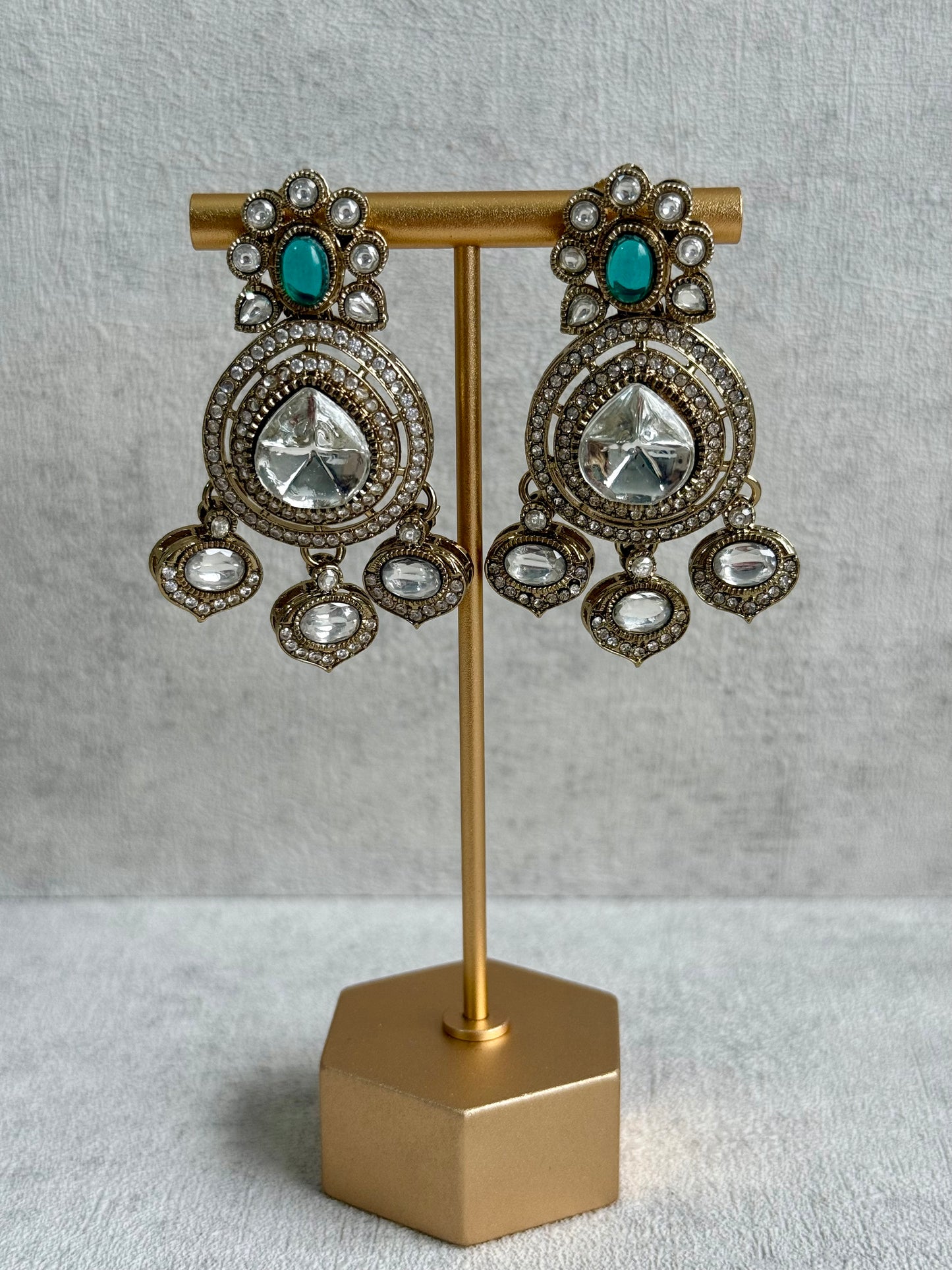 Ayura Designs Rahi Necklace Set with Earrings & Tikka – Teal Blue Stones with Mirror-Cut Detailing & Pearl Strands