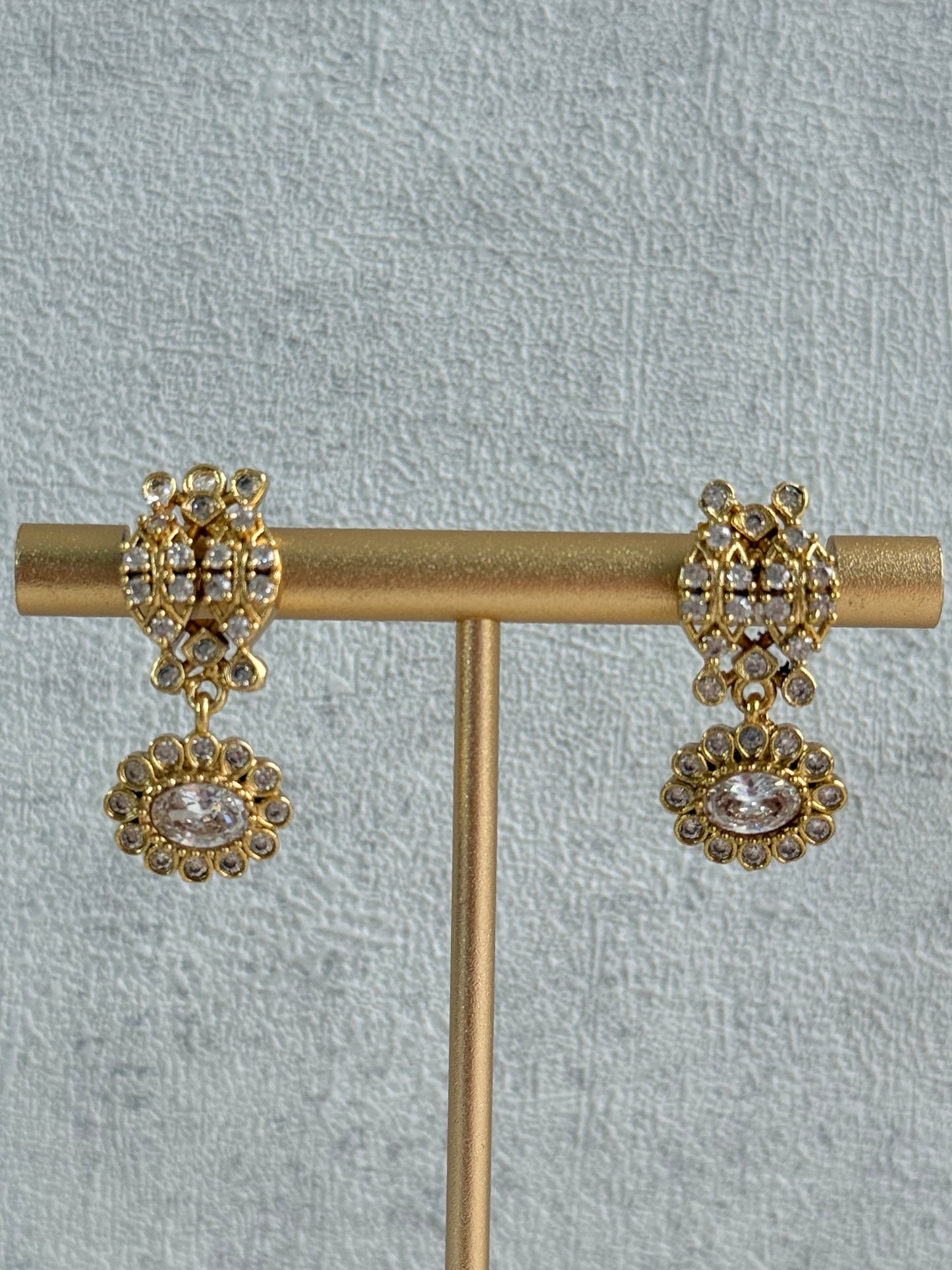 Ayura Designs Elisha Necklace Set with Earrings – Gold & Crystal Stone Detailing