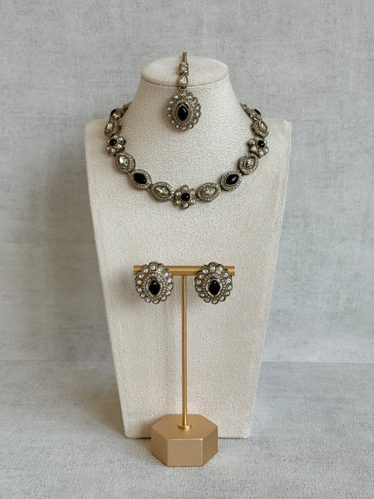 Ayura Designs Ivy Necklace Set with Studs & Tikka – Black Kundan Detailing