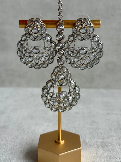 Ayura Designs Urwa Set – Necklace, Earrings & Tikka with Mirror-Cut Stones in Antique Silver Finish