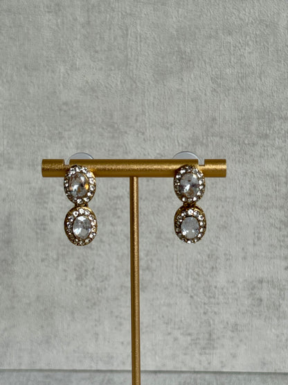 Ayura Designs Eira Set – Necklace, Earrings & Tikka with Diamond-Cut & Ivory Oval Stones in Antique Gold
