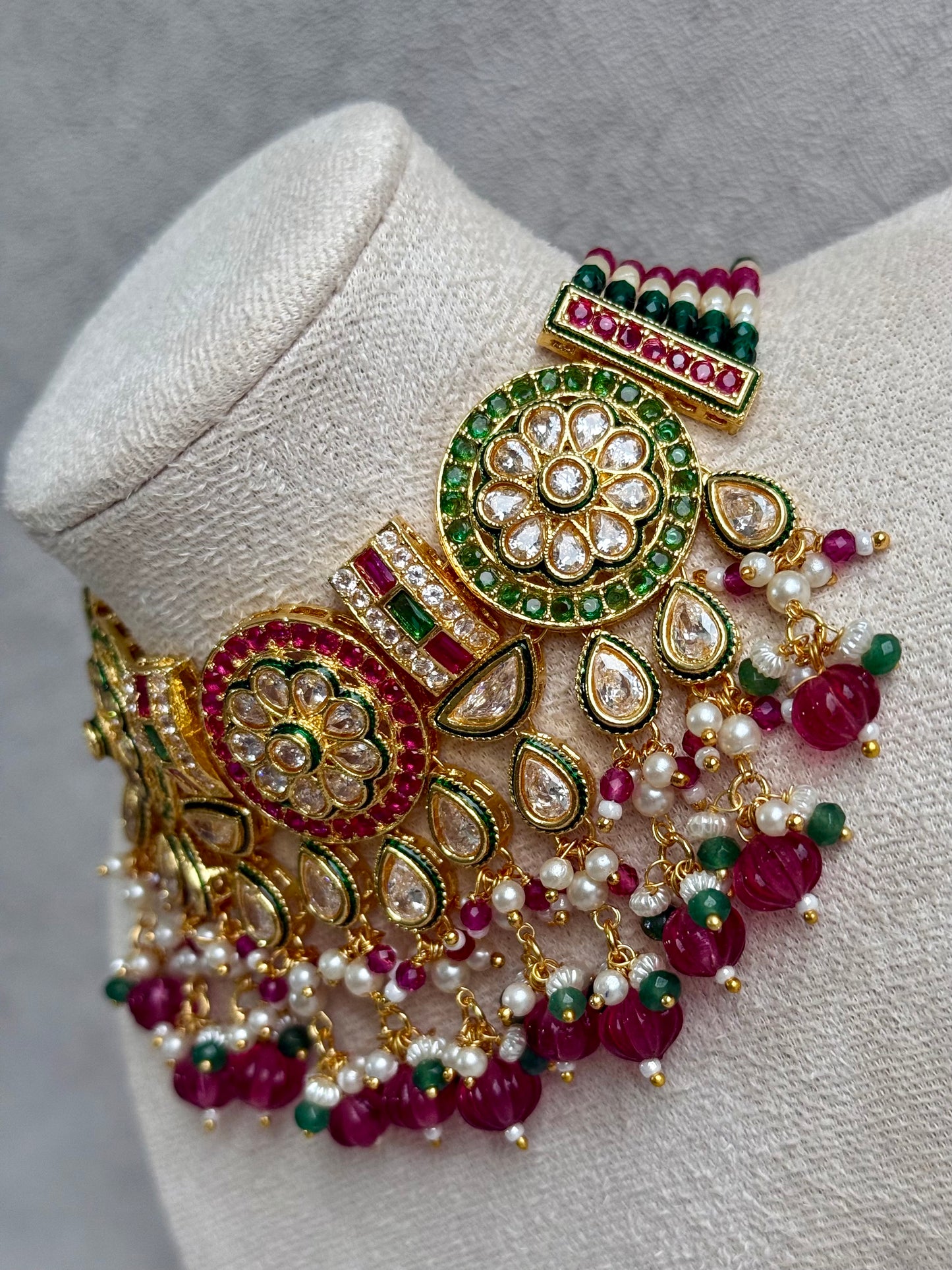 Ayura Designs Yasvi Set – Necklace & Earrings with Mirror-Cut Stones, Fuchsia Pink, Emerald Green & Pearl Detailing