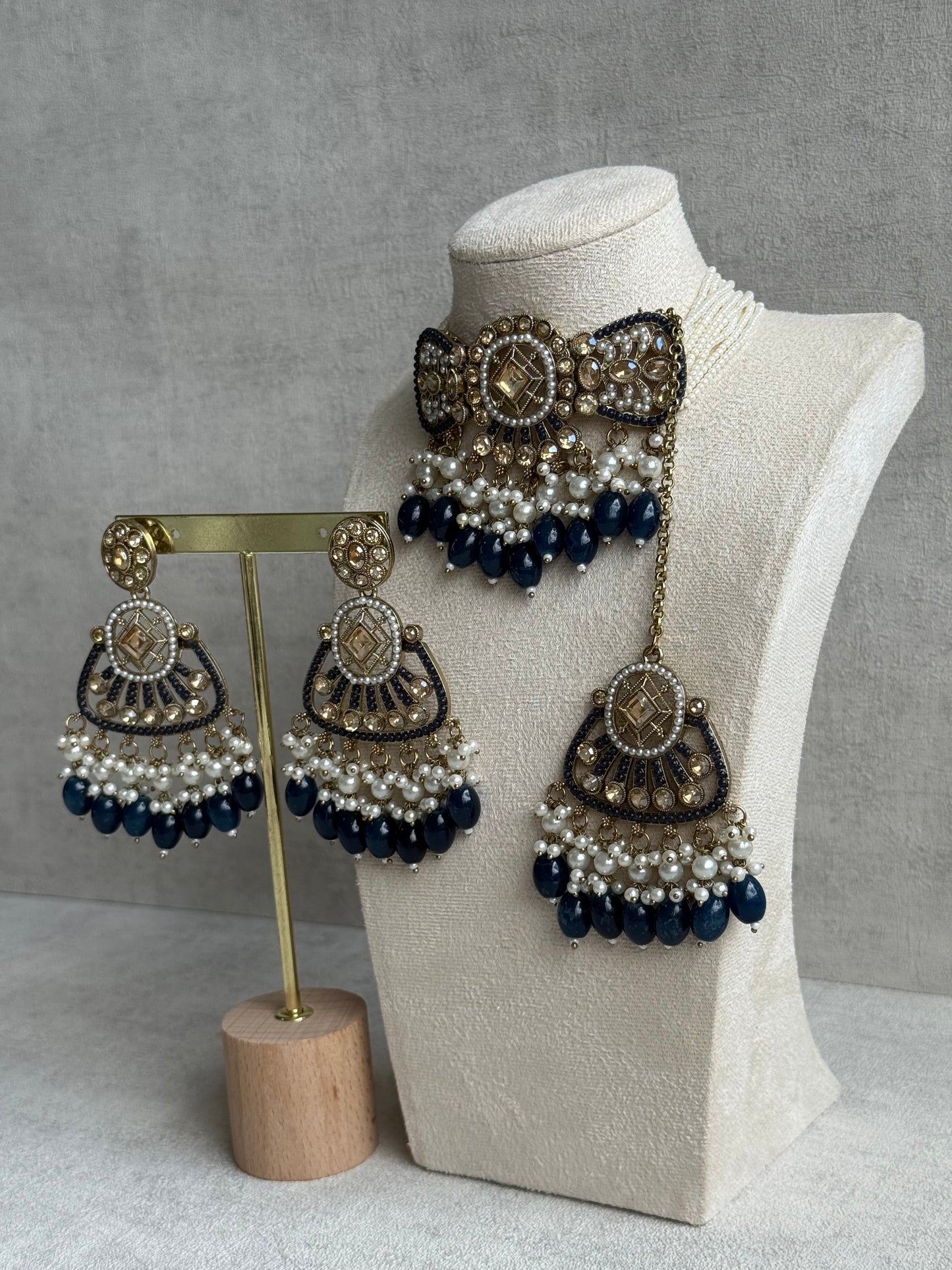 Ayura Designs Qudsia Set with Necklace, Earrings & Tikka – Navy Blue Stones, Kundan Detailing & Antique Gold Finish