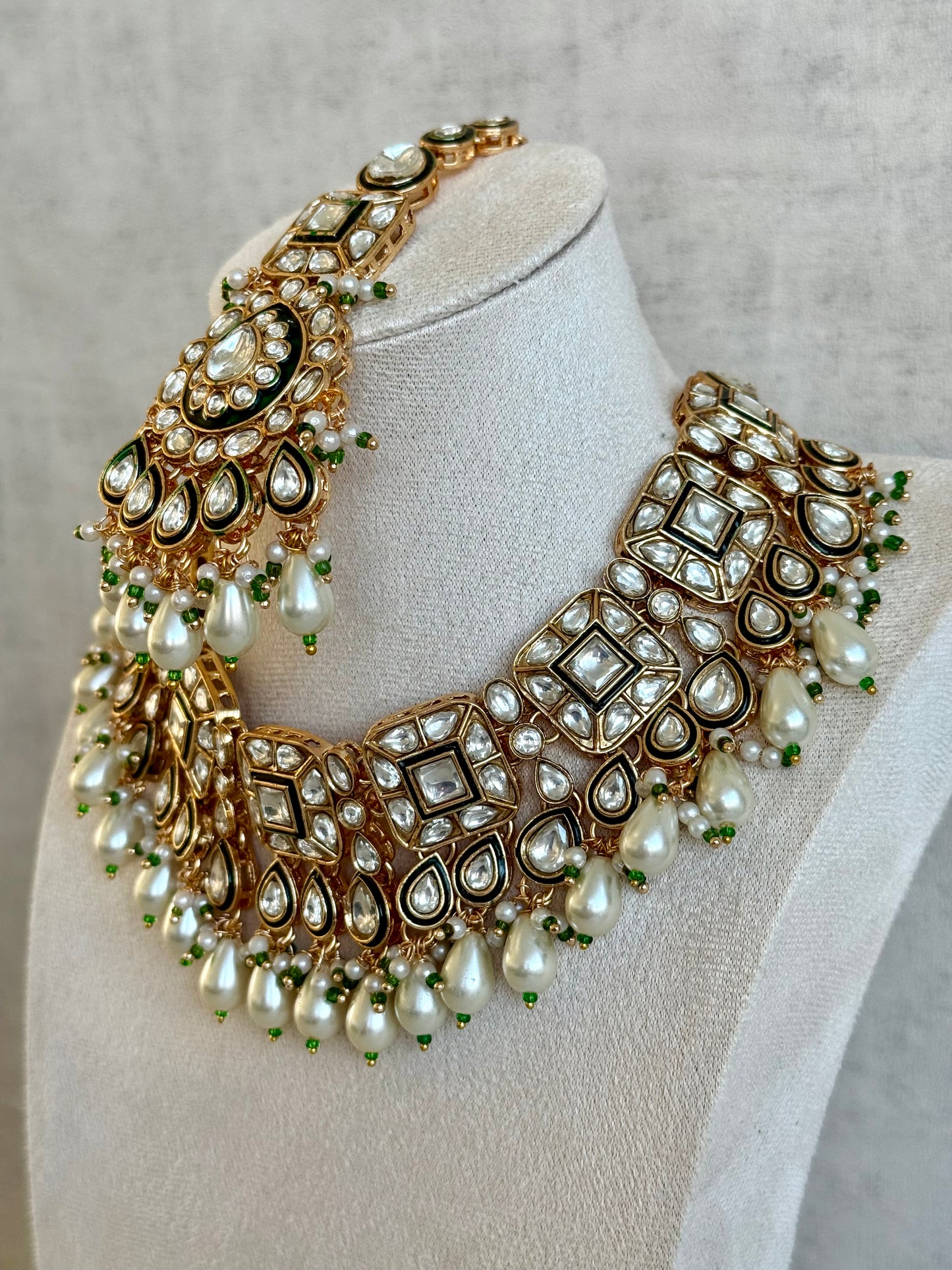 Ayura Designs Ishrat Set with Necklace, Earrings & Tikka – Kundan Detailing & Ivory Pearl Drops