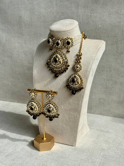 Ayura Designs Tehreem Set with Necklace, Earrings & Tikka – Mirror-Cut Stones, Black Beads & Antique Gold Finish