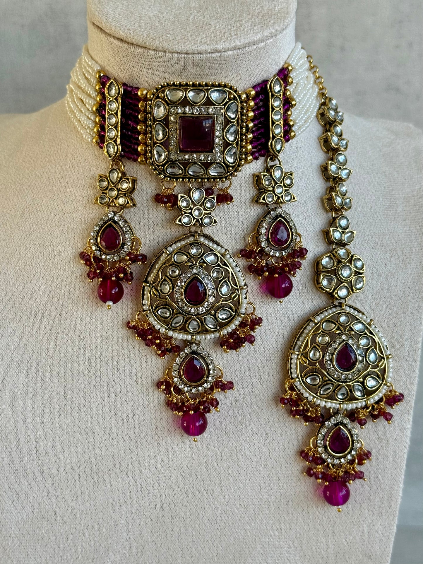 Ayura Designs Zarmeen Choker Set with Earrings & Tikka – Mirror-Cut Stones, Antique Gold Finish and Magenta Beads