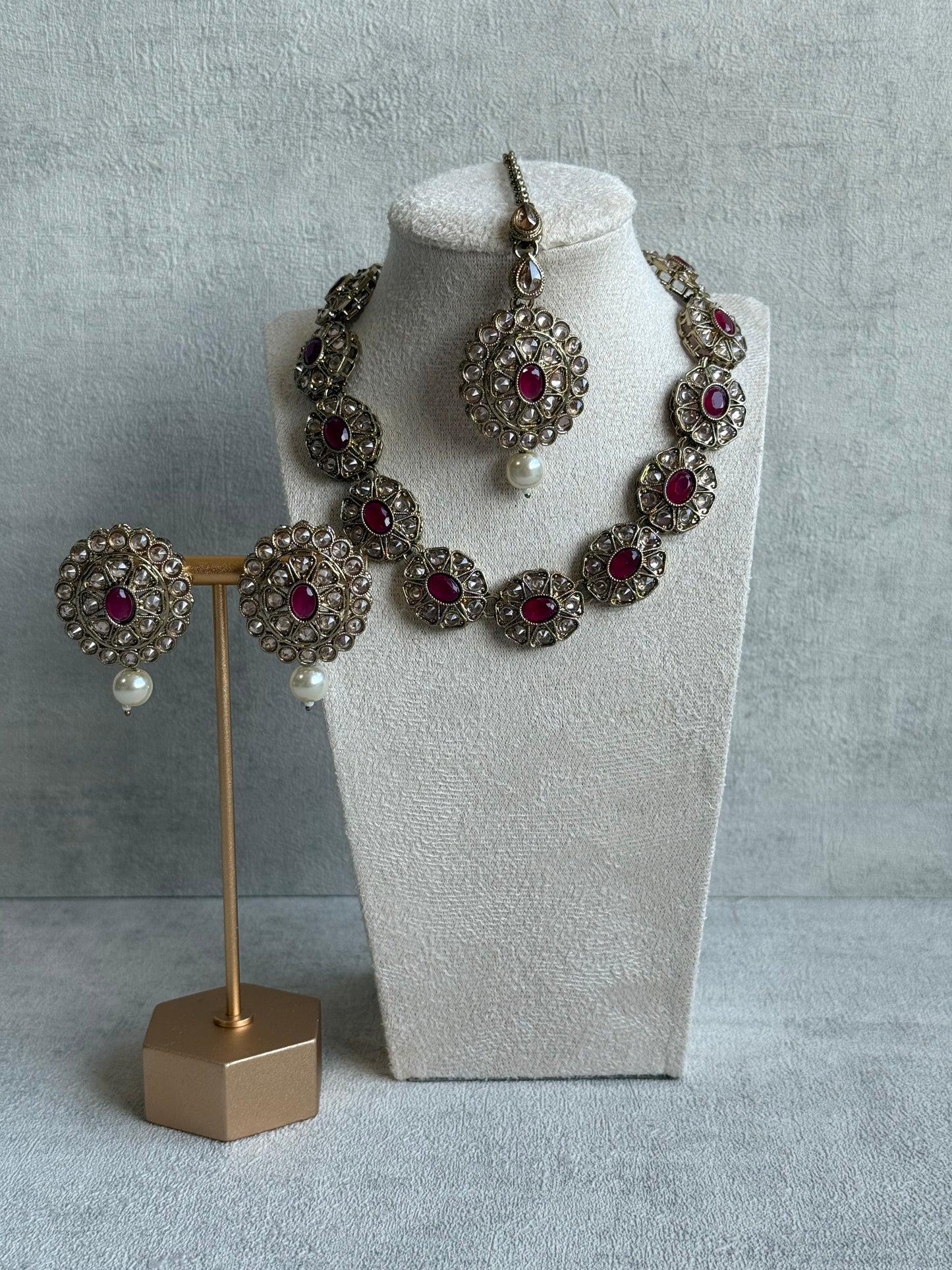 Ayura Designs Sania Set with Necklace, Earrings & Tikka – Ruby Red Stones, Kundan Detailing & Antique Gold Finish