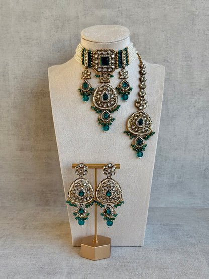 Ayura Designs Zarmeen Choker Set with Earrings & Tikka – Mirror-Cut Stones, Antique Gold Finish and Teal Green Beads