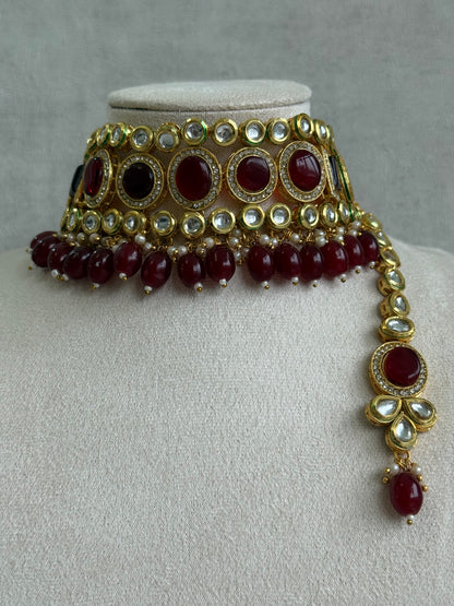Ayura Designs Ishi Set With Choker, Earrings & Tikka – Kundan Stones With Deep Maroon Beads