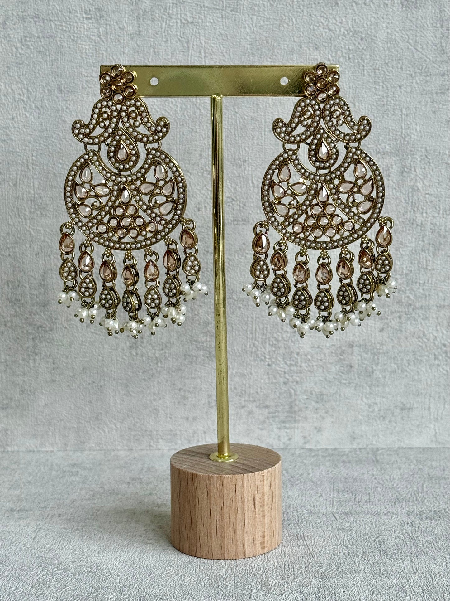 Ayura Designs Anvi Tikka Set with Earrings – Champagne Stones with Ivory Pearl Drops