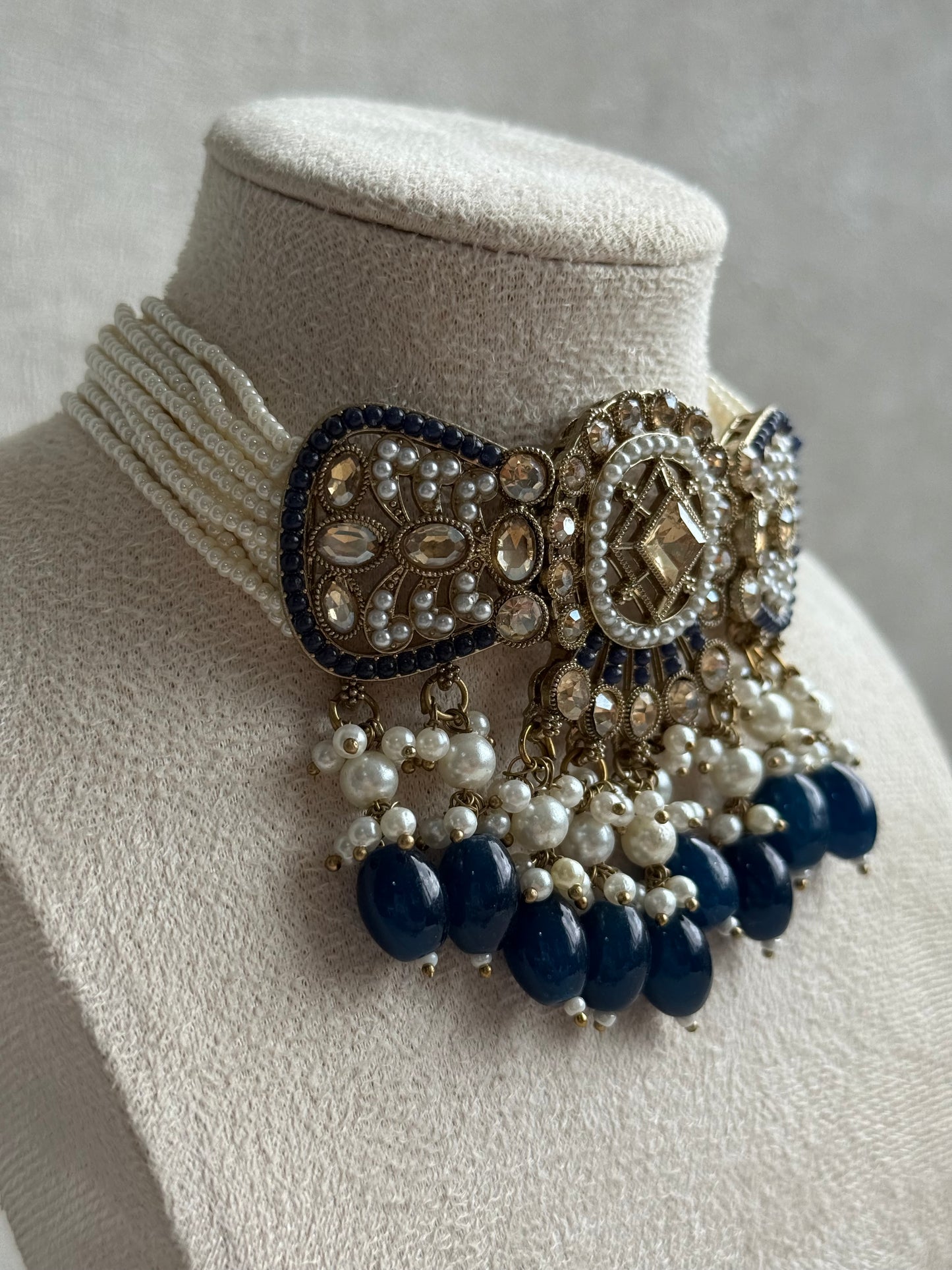 Ayura Designs Qudsia Set with Necklace, Earrings & Tikka – Navy Blue Stones, Kundan Detailing & Antique Gold Finish