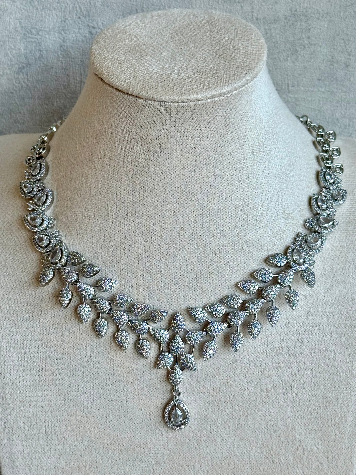 Ayura Designs Vivienne Set with Necklace & Earrings – Silver Finish with Teardrop Crystals and Clustered Leaf Detailing