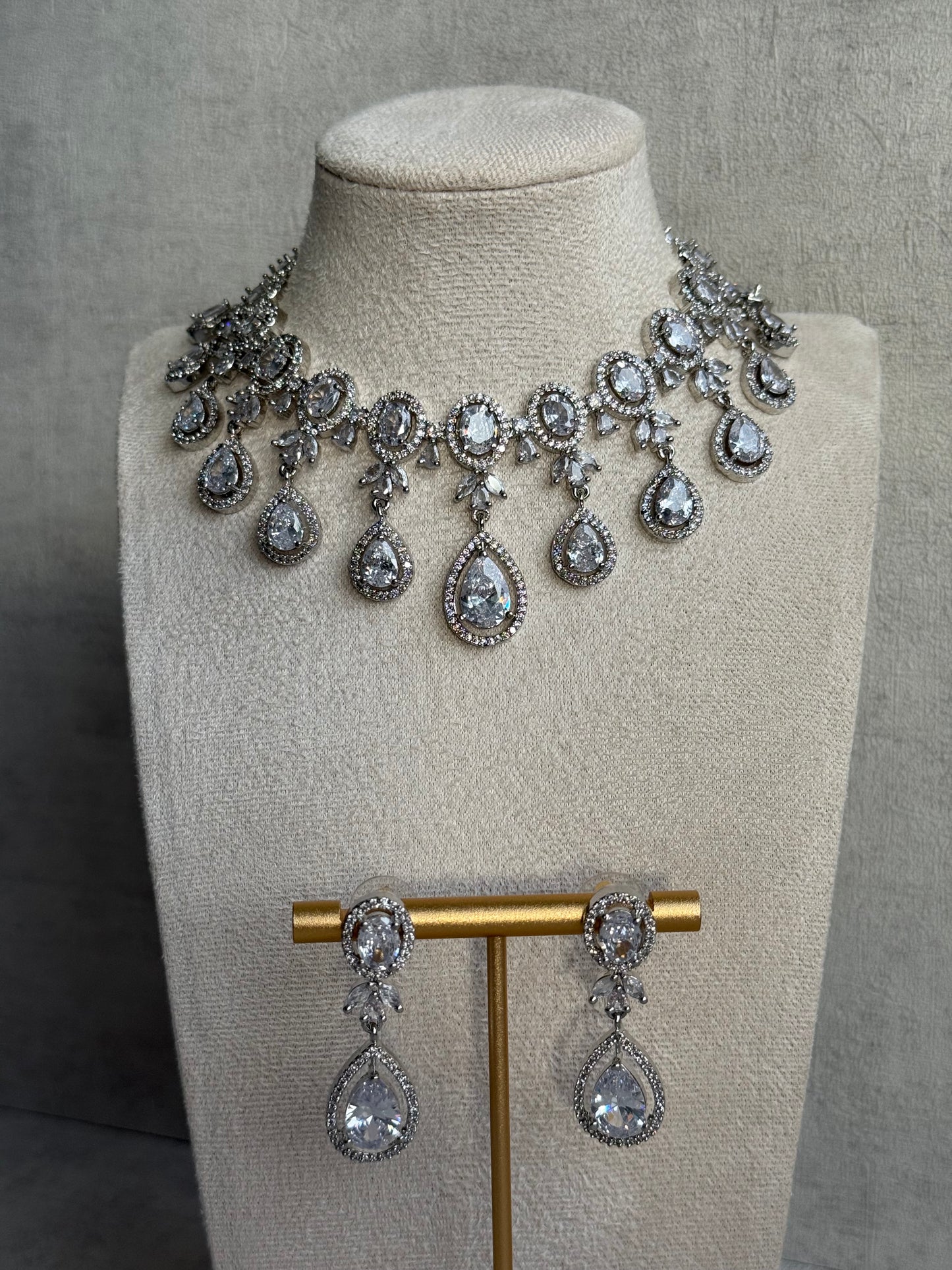 Ayura Designs Grace Set with Necklace & Earrings – Pear-Cut Moissanite Stones, Halo Detailing & Antique Silver Finish