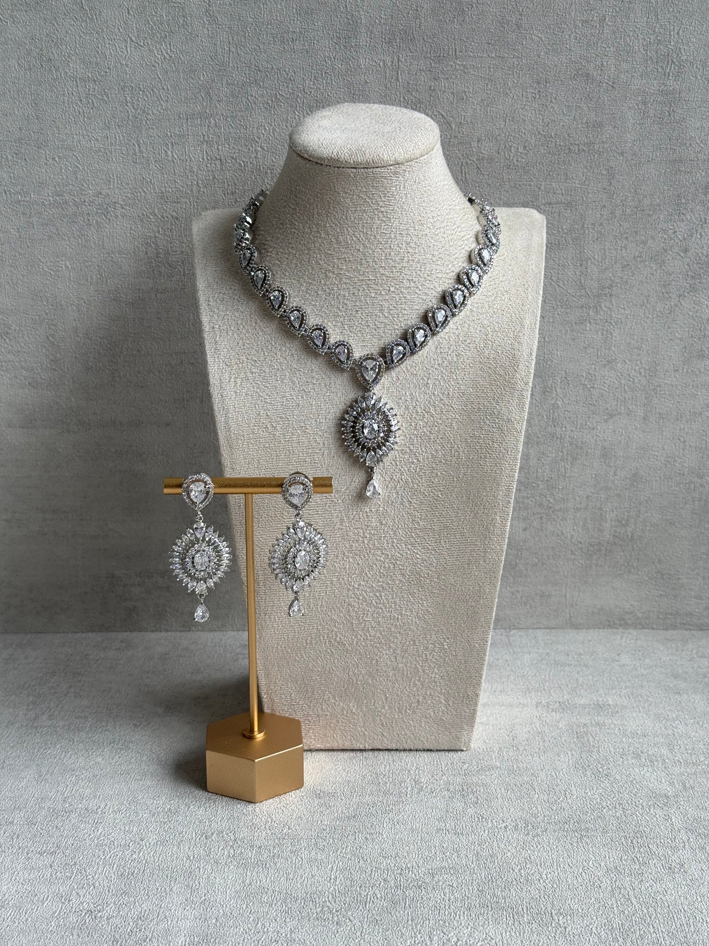 Ayura Designs Bella Set – Silver Necklace & Earrings with Teardrop Moissanite Stones & Radiant Halo Design