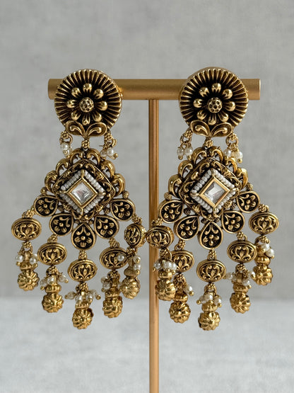 Ayura Designs Ehsaas Bridal Set with Earrings & Tikka – Kundan Stones, Pearls in Antique Gold Finish