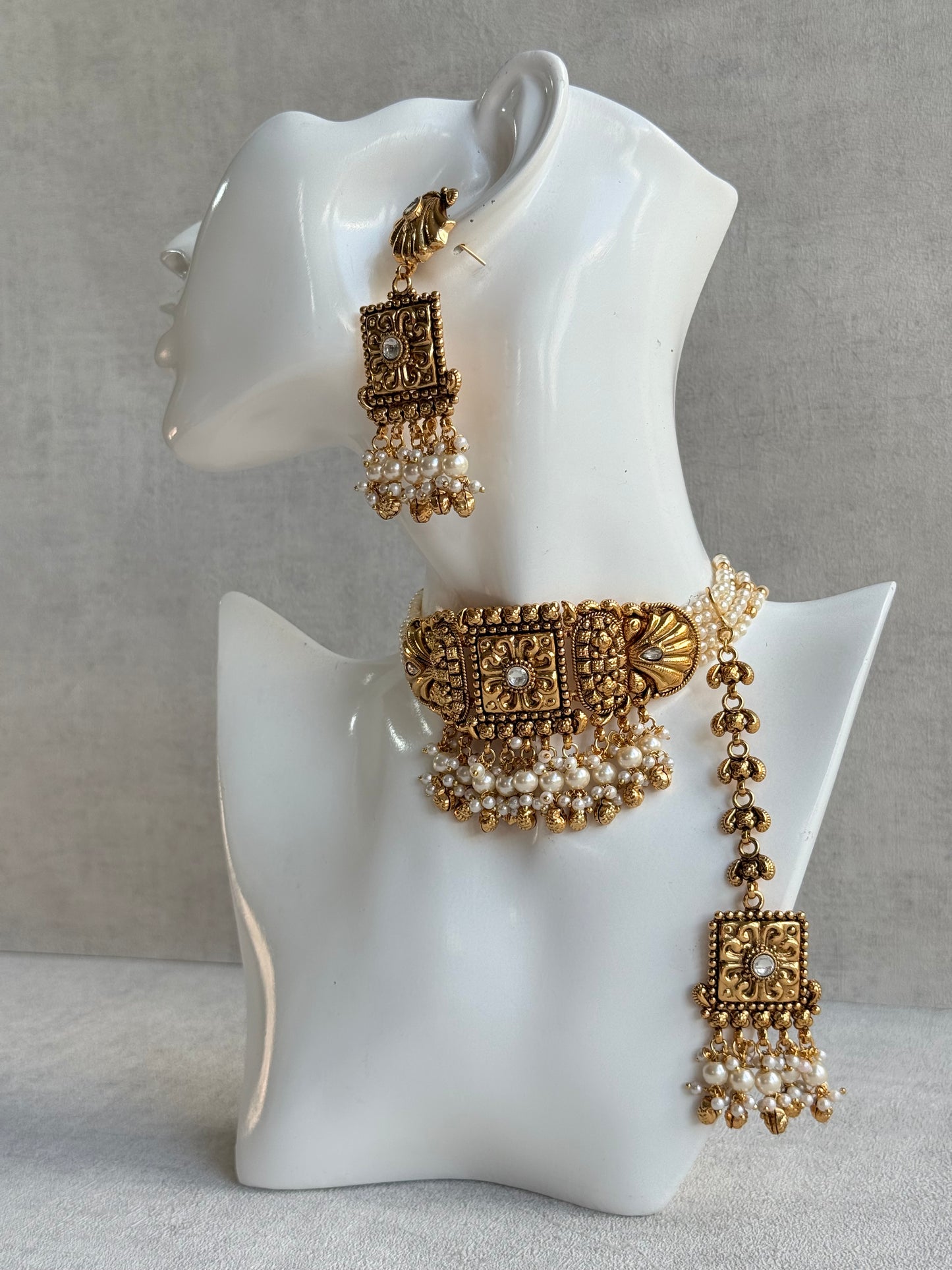 Ayura Designs Nabila Choker Set with Earrings & Tikka – Antique Gold Finish, Sea Shell Detailing, Pearls & Ghungroos