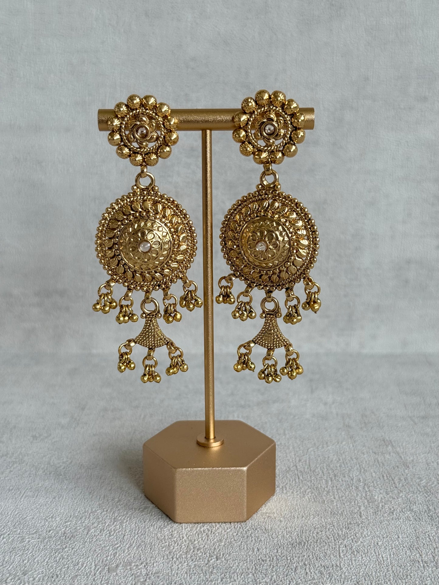 Ayura Designs Farzeena Choker Set with Earrings & Tikka – Traditional Gold Tone Waterfall Jewellery Set with Ghungroo Detailing