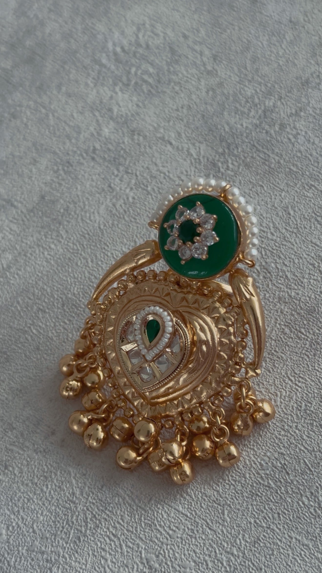 Ayura Designs Sorcha Adjustable Ring – Emerald Green Enamel, Pearl Detailing, Antique Gold & Mirror-Cut Stones