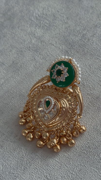 Ayura Designs Sorcha Adjustable Ring – Emerald Green Enamel, Pearl Detailing, Antique Gold & Mirror-Cut Stones