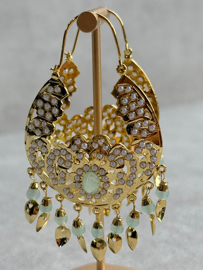 Ayura Designs Nimrat Balis – Mint Green & Ivory Pearls with Pippal Patti & Gold Finish