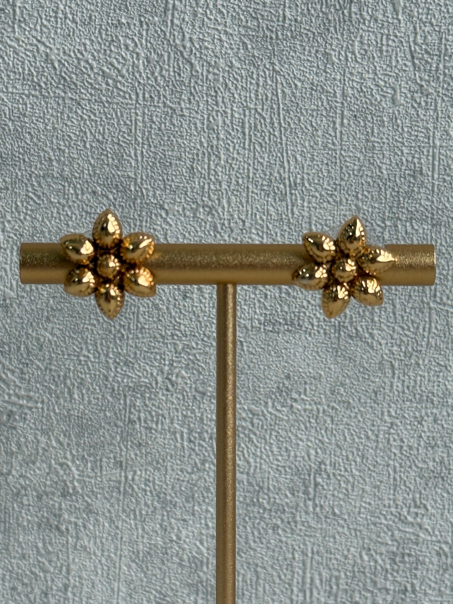 Ayura Designs Riddhi Set – Necklace & Earrings with Gold-Toned Beaded Detailing