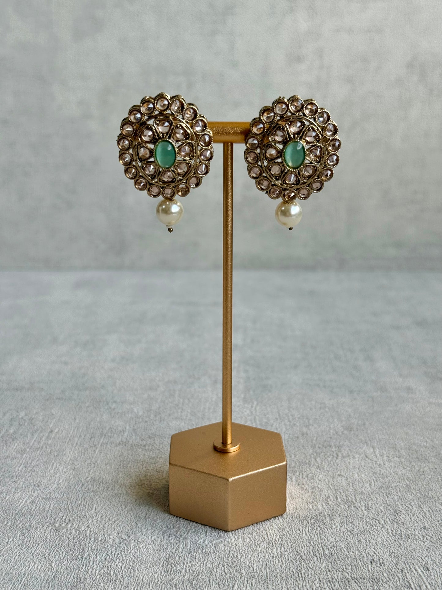 Ayura Designs Sania Set with Necklace, Earrings & Tikka – Mint Oval Stones, Kundan Detailing & Antique Gold Finish