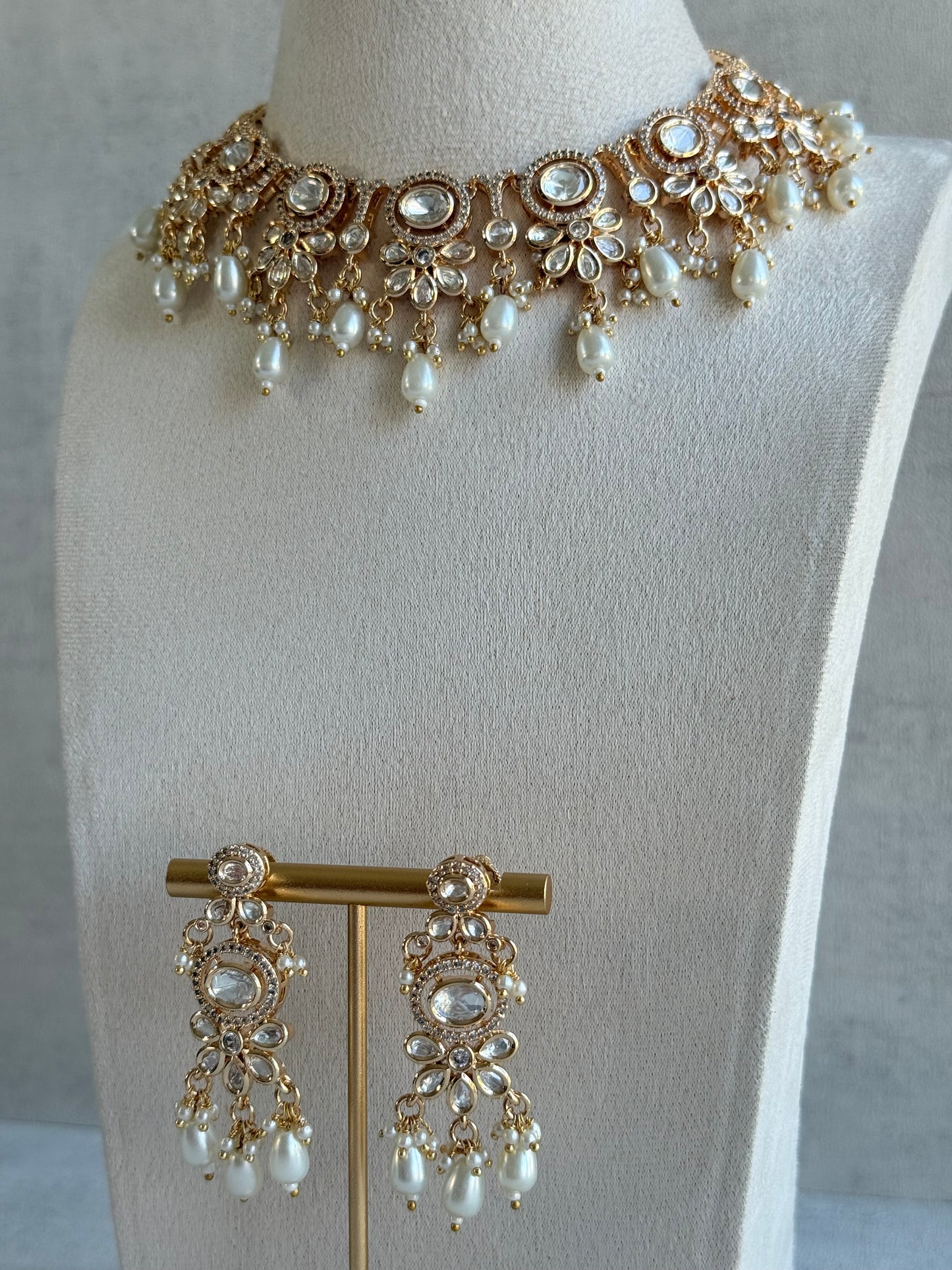 Ayura Designs Ipsita Necklace Set with Earrings – Kundan & Pearl Drop Detailing