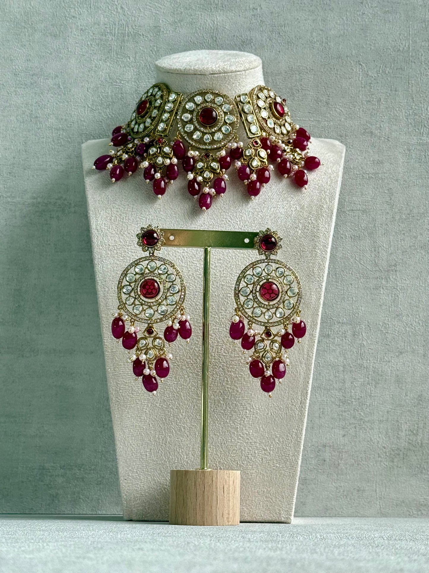 Ayura Designs Harper Set – Antique Gold Choker & Earrings with Deep Berry Pink Beads, Kundan Stones & Pearl Detailing