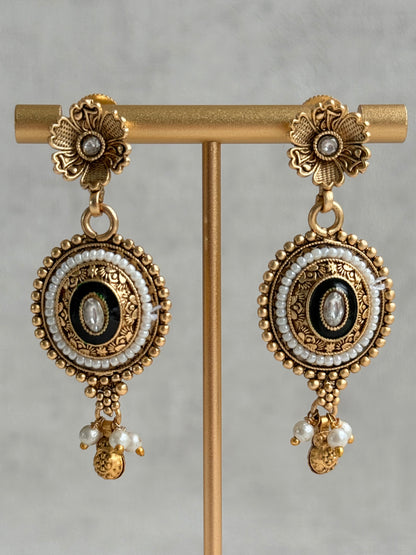 Ayura Designs Livia Necklace Set with Earrings – Green Enamel, Kundan & Pearl Detailing in Antique Gold Finish