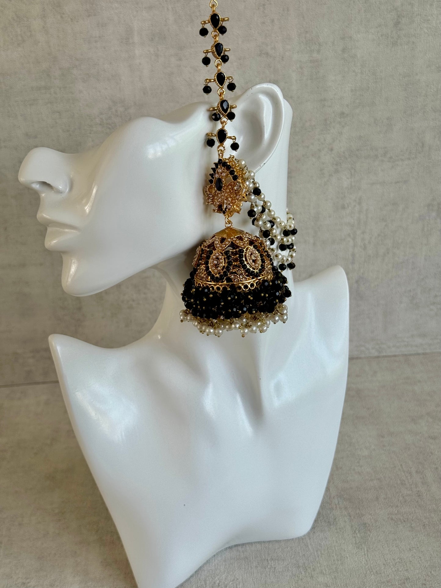 Ayura Designs Safia Tikka Set with Sahare Earrings – Black Beads & Champagne Crystals