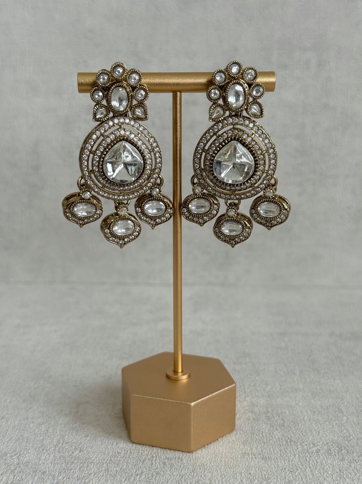 Ayura Designs Rahi Necklace Set with Earrings & Tikka – Ivory Pearl Stones with Mirror-Cut Detailing & Pearl Strands